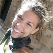 Laureata in lingue, sono disponibile per lezioni di lingua inglese