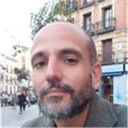 Freelance journalist (I write for El País, the leading global newspaper in spanish) offers spanish conversation classes