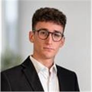 offro lezioni di materie liceali/universitarie. Attualmente sto frequentando il secondo anno presso l’univ. di padova (informatica