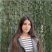 Soy una chica de 20 años que he estudiado piano y lenguaje musical durante 10 años y puedo enseñar ambas cosas