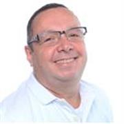 Erfahrener Spanisch-Tutor bietet individuellen Unterricht für alle Altersgruppen.