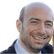 Giovane avvocato con esperienza offre lezioni di diritto civile e penale.