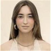 Estudiante de International Business que ha estudiado fuera, con nivel C1 certificado ofrece clases de inglés prácticas y fáciles.