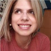 Soy metódica y disciplinada, paciente y entusiasta. Deseo despertar el interés del estudiante en aprender aquello que se le dificulte. Que el estudiante vea los contenidos como planteamientos interesantes y con un sentido de aplicación practica