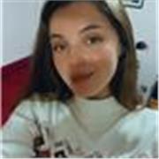 Profesora de apoyo escolar en general