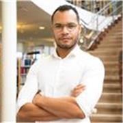 Prof certifié de français, expérimenté au collège et au lycée, spécialisé en préparation au BAC et en français langue étrangère.