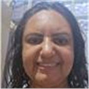 Leciono português para todas as idades com dedicação e seriedade