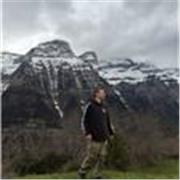 Profesor de Castellano y literatura con 3 años de estudio universitario y gran capacidad de trabajar con niños y niñas