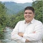 Aprende Tributación como se vive en la calle, no como se sufre en el aula