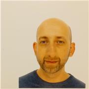 Doy clases particulares de italiano e inglès. Tengo experiencia como profesor de inglès en la escuela primaria y secundaria