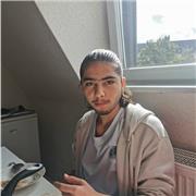 Wenn sie Hilfe bei Mathe brauchen kann ich sie helfen und erklären sie müssen nur besc sagen