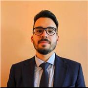 Laureato in Economia e Finanza lezioni online