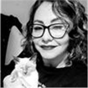 Maestra en temas de salud mental en español