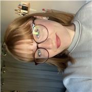 Étudiante en langue anglaise pouvant enseigner dans la ville d’Amiens à domicile et à distance aux jeunes jusqu’au baccalauréat