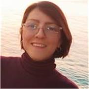 Aunque mi carrera es socióloga, soy lectora acerrima, me encanta la gramática y el español. Soy paciente, responsable, cumplida. 