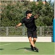 Profesor particular de tenis en Zaragoza con experiencia impartiendo clases particulares o grupales en el extranjero, en español o inglés
