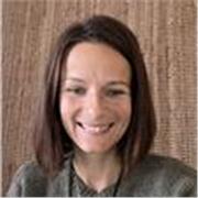 Imparto clases de inglés tanto para niños como adultos, hasta el nivel C1 (incluido). 