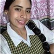 Profesora de inglés enseña a niños de cualquier edad