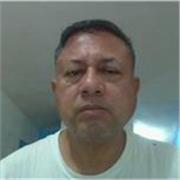 profesor imparte clases de matemáticas,físicas y química nivel secundaria y bachillerato