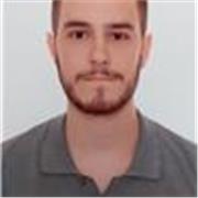 Profesor titulado en Historia, con Master de Profesorado en ESO y Bachillerato y formación en humanidades digitales