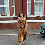 I am an experienced tutor available for the whole class as well as privately at the A-level.