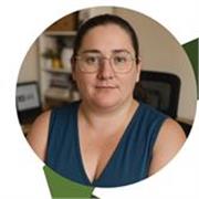 Soy graduada en Pedagogía y me gusta todo lo relacionado con el aprendizaje y las técnicas de estudio y las ciencias sociales