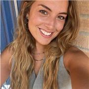 Profesora graduada en Historia con Máster de Educación y C1 en inglés. Doy clases a alumnado de la ESO y Bachillerato de forma activa y dinámica para ayudarles a mejorar en su aprendizaje