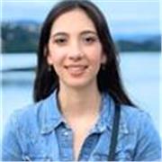 Cours d’histoire de l’art avec une étudiante passionnée et expérimentée