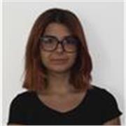 Profesora de música que se adapta a todas las edades