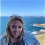 Clases particulares a alumnos que necesiten un refuerzo en su aprendizaje. Totalmente adaptable al nivel de cada persona