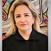 Experienced English teacher with 11 years of experience teaching and helping students to grow their confidence while learning.