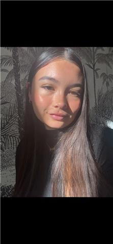 Mia