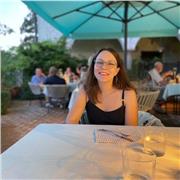 Insegnante di filosofia e scienze umane offre lezioni in presenza e online