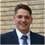 Profesor rumano, nativo español, que puede dar clase de inglés (B1) , francés (B1) , castellano y rumano.