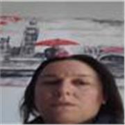 Offro lezioni a bambini delle scuole primarie e medie inferiori. 