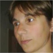 Cerchi una persona dinamica e competente per aiutare ed invogliare il tuo bimbo o bimba con i compiti? Contattami!!