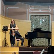 Estudio en el conservatorio desde hace 11 años y tengo experiencia dando clases a niños