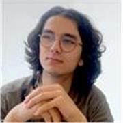 Je suis un jeune diplômé qui à des compétence à partager pour ceux qui cherchent à développer leurs passion en profession !