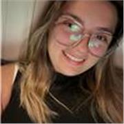 Hablante nativo de inglés al que le encanta enseñar y con pasión por ayudar a formar mentes