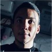Graduado en Filología Románica, Máster en Traducción (francés-español; italiano-español), y Máster en Profesor de Idiomas