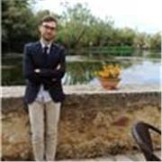 Laureando magistrale in Scienze delle amministrazioni offre assistenza all'apprendimento con riguardo a scienze giuridiche, storiche, sociologiche ed ulteriori