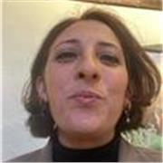 Laureata in italianistica, con il massimo dei voti, offre un concreto supporto nello studio per gli allievi di tutte le età