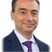 28 años de experiencia en Banca de Empresas, Corporativa y Middle Market. MBA, Económicas y Administración de empresas.