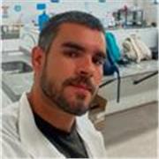 Professor Doutor em Ciência Animal, atuo na formação e na preparação estratégica de alunos para o ENEM