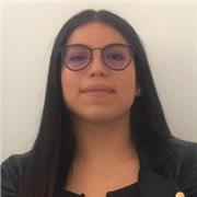 me Defino como una persona muy responsable que desea colaborar a los niños en su formación tanto personal como educativa, prestare mis servicios a niños de preescolar y primaria