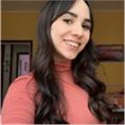 studentessa universitaria con esperienza disponibile per aiuto compiti