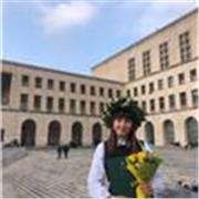 Neolaureata magistrale in Fisica offre lezioni private di matematica e fisica a studenti di scuole medie e superiori