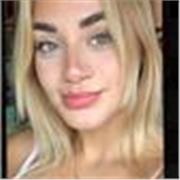 Ragazza universitaria con diploma del liceo linguistico offre lezioni private\ripetizioni per ragazzi delle scuole medie\superiori
