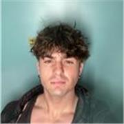 Soy estudiante universitario del grado en Educación Primaria con un nivel avanzado de inglés. Clases a alumnos de cualquier nivel.