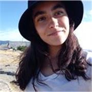 Estudiante universitaria imparte clases de lengua y literatura a alumnos de E.S.O y bachillerato